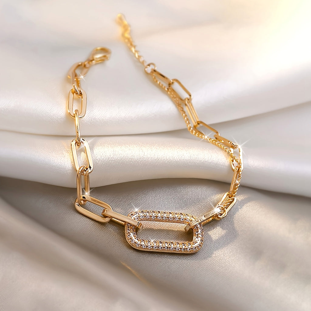 A Popular Women'S Bracelet Featuring a Unique, Fashionable Hollow Geometric Square Design, Embodying a Touch of Luxury
