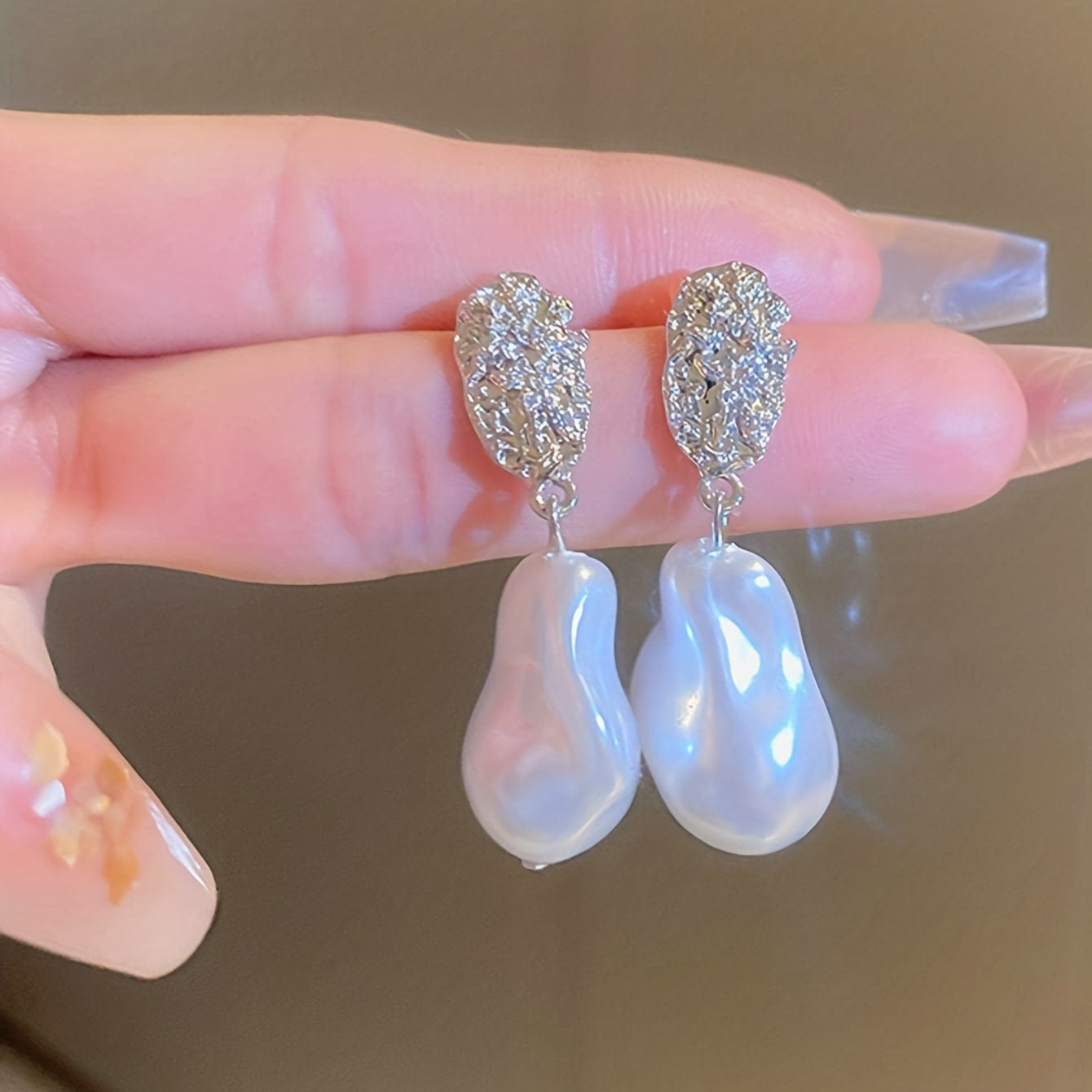 A Pair of Japanese and Korean Style Pleated Geometric Irregular Plastic Earrings