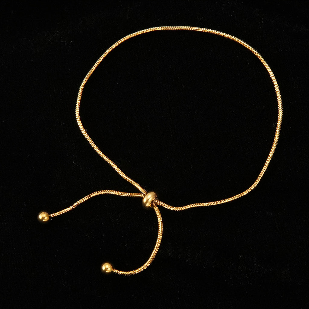 1 pulseira de aço inoxidável, elegante e delicada, adequada para uso diário e feriados, e com um temperamento fácil de usar.