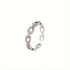 A Copper Ring with Cubic Synthetic Zirconia Inlay in Chain Design, Suitable for Women's Daily Wear and Parties