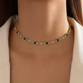 Nova Colar Curto Vintage Único com Diamantes e Pedra Sintética Verde Estilo Europeu e Americano para Mulheres