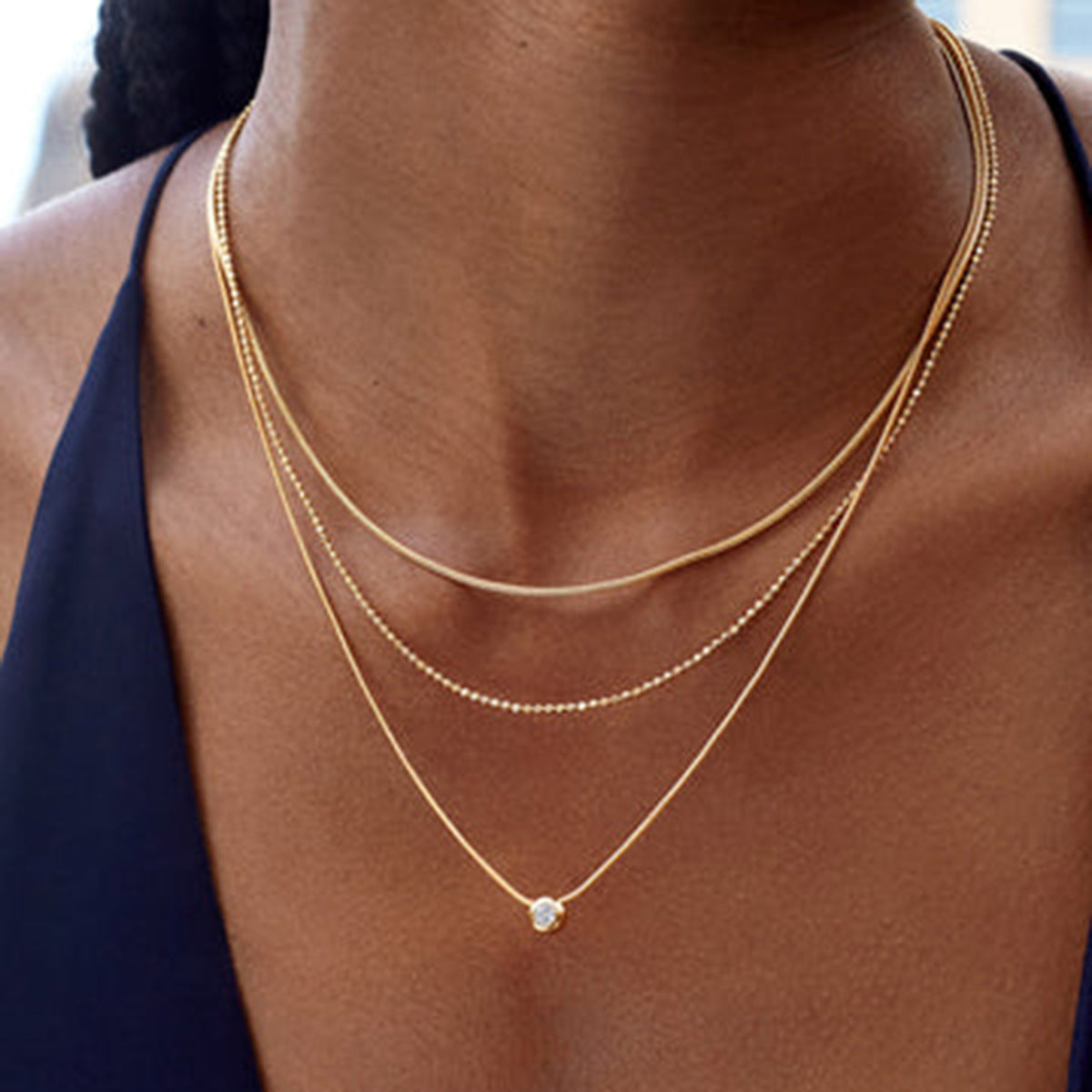 Colar de Vento Empilhado de Três Camadas, Elegante e Moderno, em Aço Inoxidável, Branco, Fácil de Usar, Luxuoso e Versátil, Adequado para Uso Diário, Festas e Férias