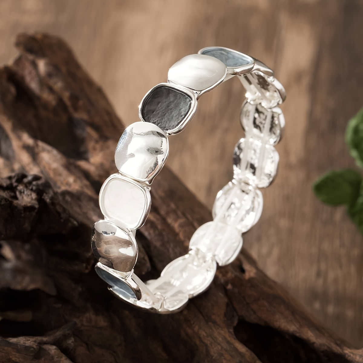 1pc Vintage Style Elegant Zinc Alloy Plated Kc Golden Elastic Bracelet Bracelet Irregular Square Unisex Bracelet
